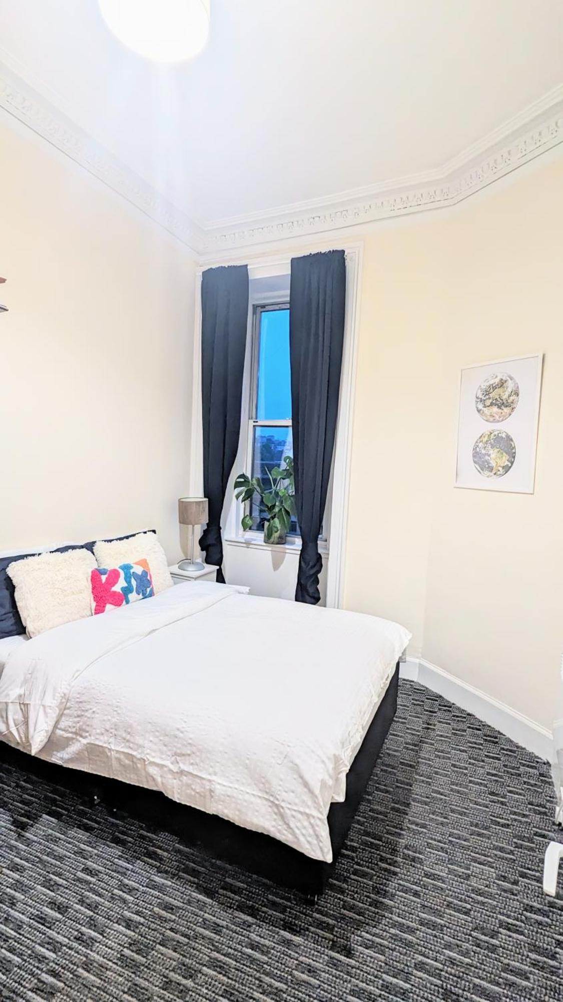 Sunny Haymarket Room Эдинбург Экстерьер фото