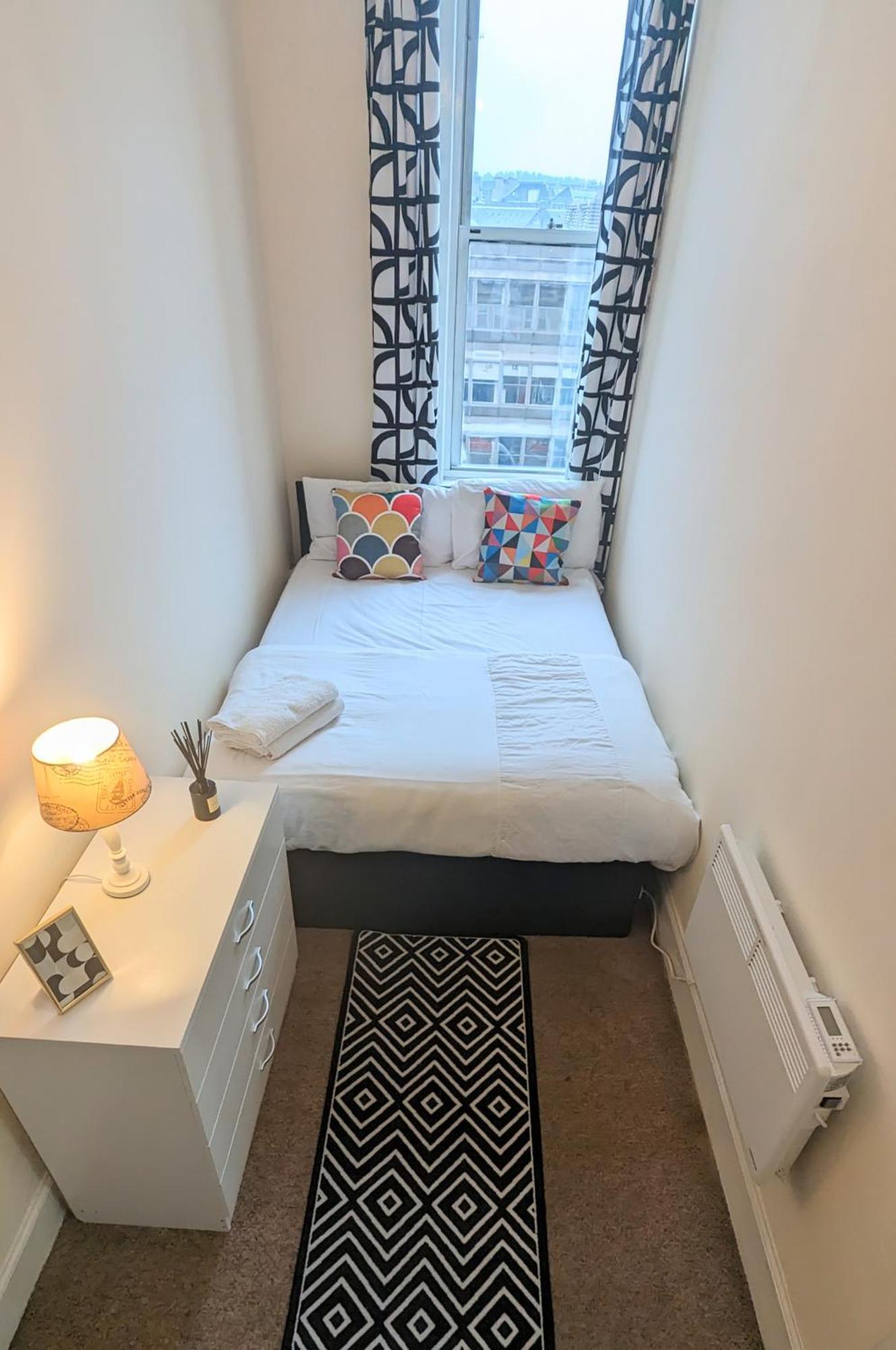 Sunny Haymarket Room Эдинбург Экстерьер фото